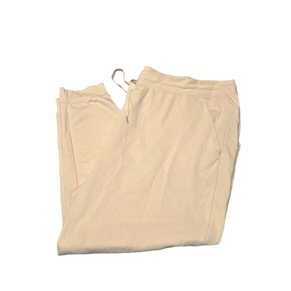 NWT Old Navy Plus Size Off White Joggers Sweatpants Athleisure Size 4X - Picture 1 of 5